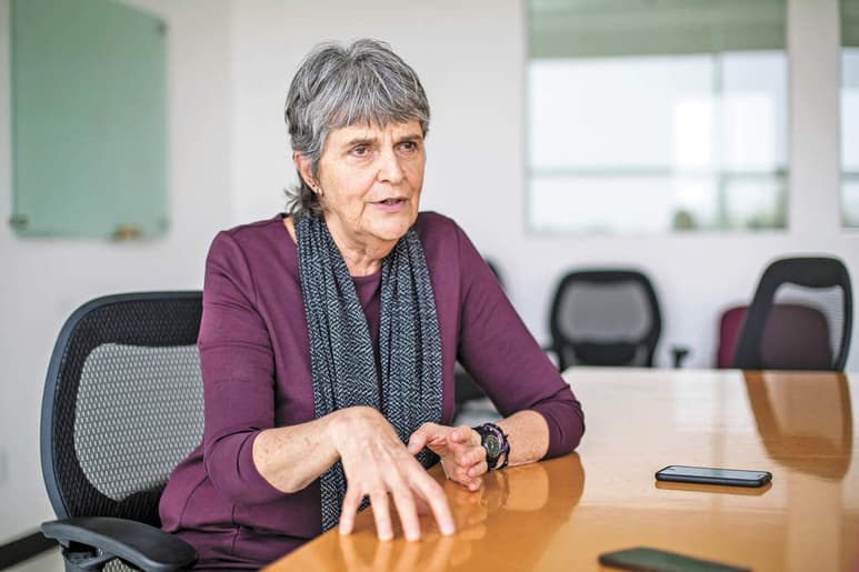 María Novaro, directora del Instituto Mexicano de Cinematografía (IMCINE), reconoce que todo apunta que el único apoyo económico con que cuenta la producción de películas nacionales, desaparecerá. (ARCHIVO)