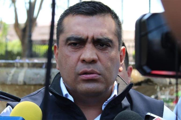 Un juez dictó auto de formal prisión a Carlos Gómez Arrieta, extitular de la Policía Federal Ministerial de la anterior Procuraduría General de la República (PGR), por su presunta responsabilidad en los delitos contra la administración de justiica y tortura contra uno de los sospechosos de la desaparición de los 43 normalistas de Ayotzinapa. (ARCHIVO)