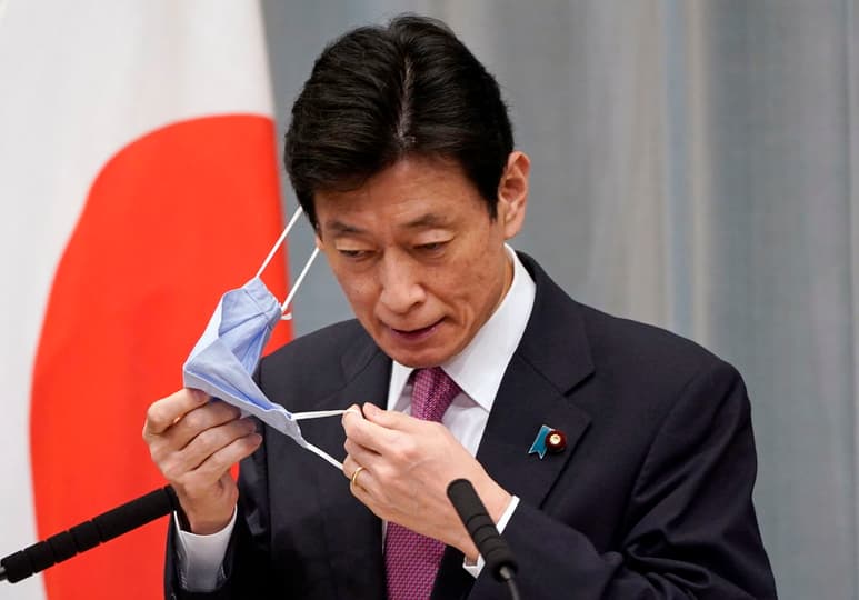 El político de 71 fue ratificado como primer ministro en el Parlamento nacional de Japón. (ARCHIVO)