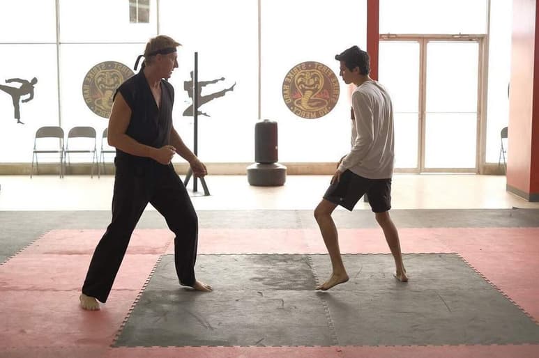 Luego de 35 años de Karate Kid, William Zabka regresó a Cobra Kai, y ahora que se ha confirmado su tercera temporada sería un reto para él y para Ralph Macchio retomar su personaje y volver a entrenar para tomar condición al igual que en 1984. (ESPECIAL)