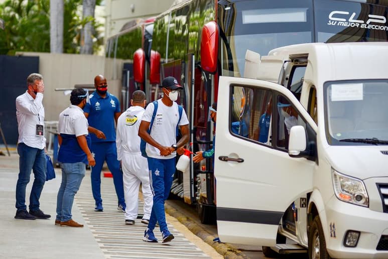 Las autoridades municipales de Guayaquil han clausurado el estadio donde esta tarde se debía disputar el partido de Copa Libertadores entre Barcelona y Flamengo a raíz de un presunto brote de COVID-19 entre los jugadores del equipo brasileño. (ARCHIVO)
