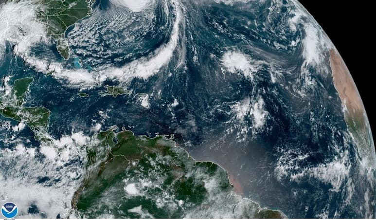 Una debilitada tormenta Beta continuaba su lento desplazamiento a través del sur de Estados Unidos el miércoles, llevando aguaceros a partes de Luisiana, Arkansas y Mississippi tras inundar viviendas y caminos en Texas. (ARCHIVO)