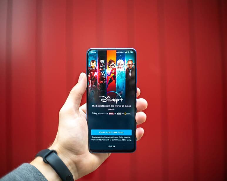 A la espera de la llegada de Disney en latinoamérica el próximo mes de noviembre, y con todo el material con el que cuenta la plataforma, como documentales, películas y series, algunas de ellas han salido a relucir significativamente. (ESPECIAL)