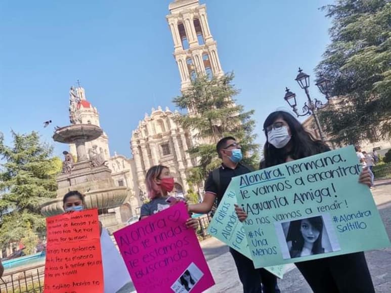La manifestación que familiares de Alondra Elizabeth habían convocado para realizarse a las cinco de la tarde, fue suspendida, tras revelarse el hallazgo de la joven. (ARCHIVO)