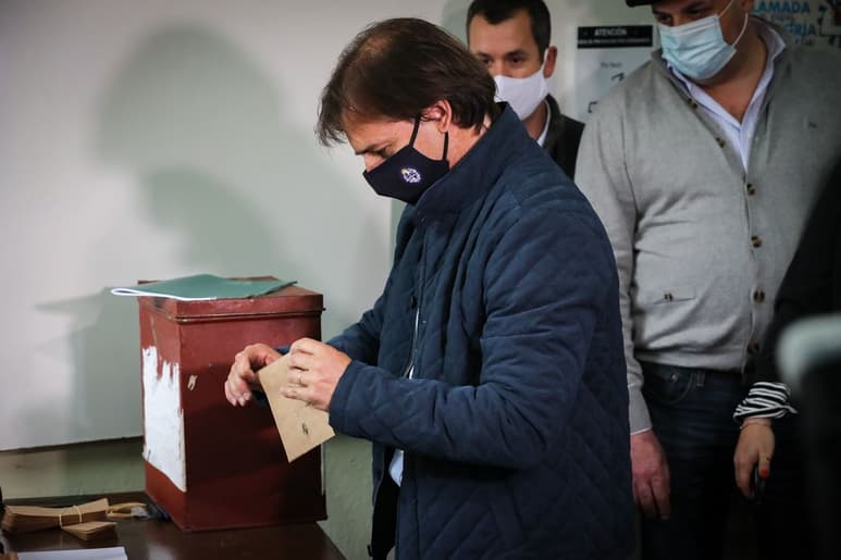 Fuentes del Ejecutivo calificaron de 'espaldarazo' a la gestión de Lacalle Pou el buen resultado obtenido por el PN. (ARCHIVO) 