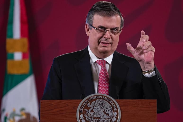 Se comprometió a cubrir al 20 % de la población del país, equivalente a 51.6 millones de dosis. (ARCHIVO)