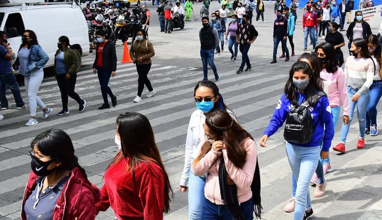 Especialistas advierten que esta cifra puede ser mucho mayor por la política de pruebas aplicada por el gobierno mexicano y resaltan la advertencia de la Organización Mundial de la Salud (OMS) de que la segunda oleada de contagios en países europeos se ha debido al relajamiento de medidas por parte de los jóvenes.
(ARCHIVO)