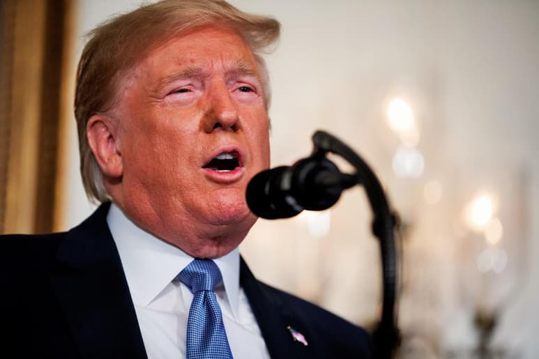 La edad avanzada, el ser hombre y tener otros problemas de salud aumentan las posibilidades de padecer enfermedades graves, y Trump tiene esos factores de riesgo. (ARCHIVO)