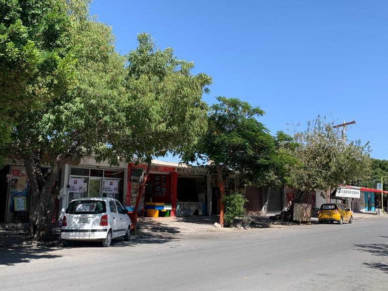 Décadas separan al mercado de sus mejores días. Jornadas de cortinas alzadas, alta afluencia y una denominación que generaba orgullo y bienestar: 'Somos el mercado del oriente de Torreón'. (EL SIGLO DE TORREÓN/ERICK SOTOMAYOR)