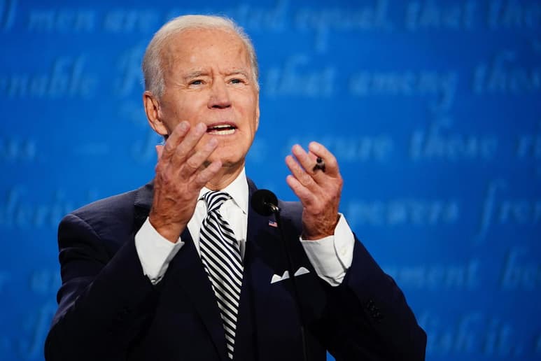 El candidato demócrata a la Casa Blanca, Joe Biden, visitará este lunes por primera vez en esta campaña el sur de Florida, donde las encuestas apuntan que está por detrás de intención de voto entre el electorado cubanoestadounidense. (ARCHIVO)