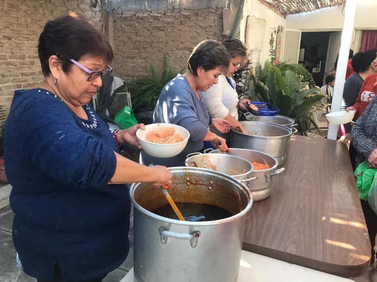 El mandatario estatal afirmó que buscarán acercamientos con las iglesias y representantes de la Diócesis de Torreón para dar las especificaciones necesarias en el tema sanitario, principalmente el evitar promover aglomeraciones que puedan poner en riesgo la salud de la población.
(ARCHIVO)