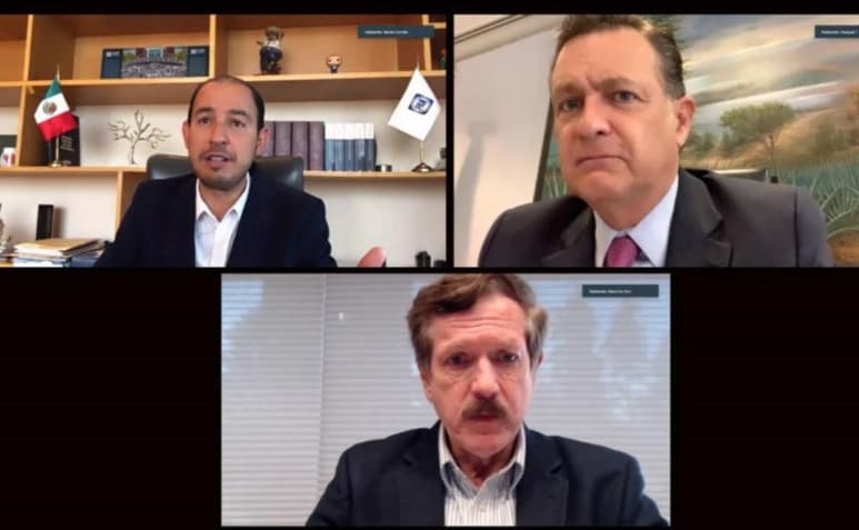 En conferencia de prensa, Mauricio Kuri acusó que este tipo de modificaciones evidencia el miedo que tiene Morena de perder las elecciones intermedias, por lo que busca distraer la atención de los mexicanos.
(ARCHIVO)