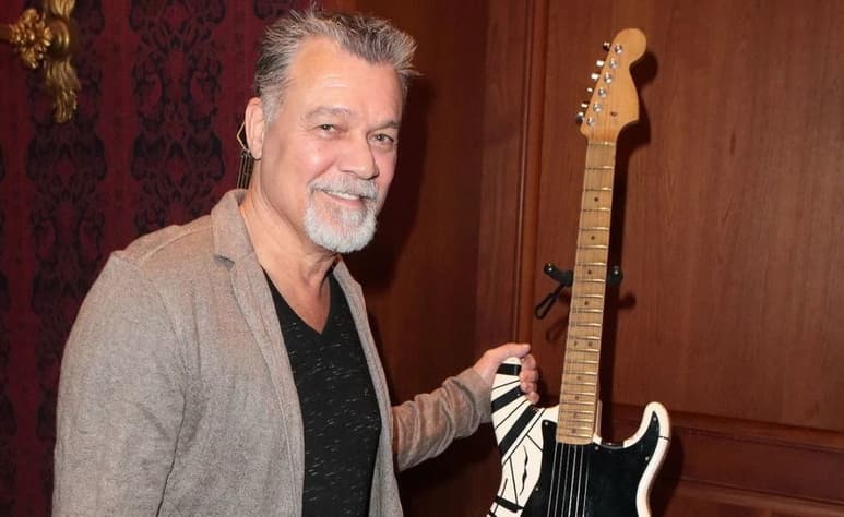 Lamentable. El guitarrista murió en el hospital Providence Saint John's Health.
