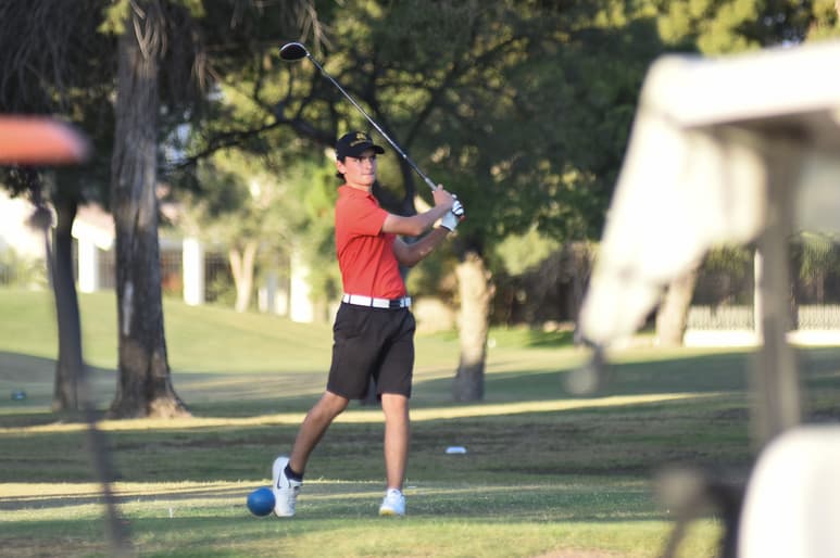 El golfista lagunero Marcelo Mexsen se llevó la victoria en la categoría campeonato.