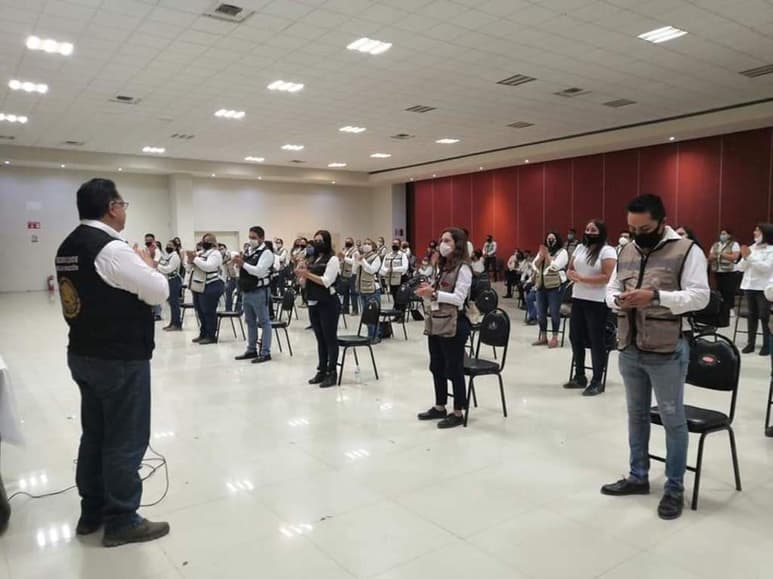 El coordinador general de Programas Integrales de Desarrollo se reunió con servidores de la Nación. (EL SIGLO DE TORREÓN)