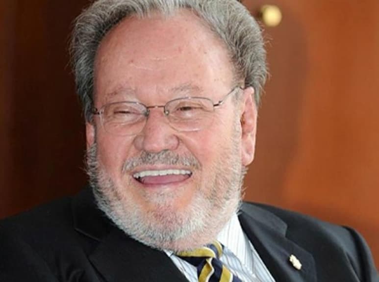 La Universidad Nacional Autónoma de México (UNAM) y el canciller Marcelo Ebrard a través de sus distintas redes sociales informaron del fallecimiento del doctor Guillermo Soberón Acevedo, quien fuera exrector de dicha casa de estudios. (TWITTER)