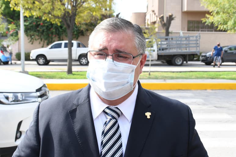 Lara Galván dijo que son más de 200 los vehículos que permanecerán en resguardo por parte del Municipio de Torreón, los cuáles se mantendrán así desde el viernes a partir de las 15:00 horas hasta el lunes a las 8:00 horas.
(ARCHIVO)
