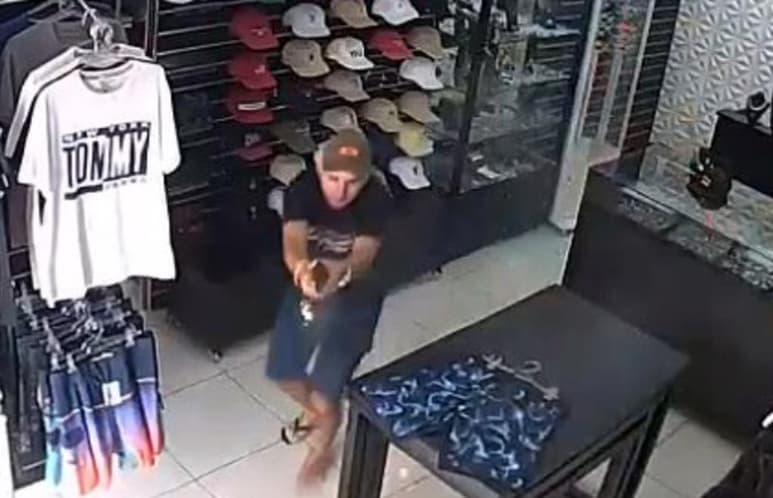 El dueño no ha sido arrestado (CAPTURA)
