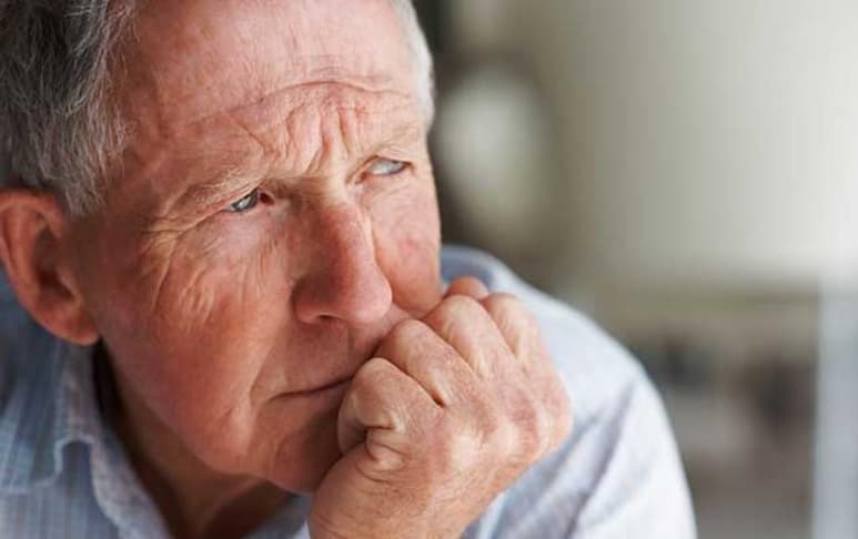 Especialistas recomiendan estar al tanto de la salud de los adultos mayores, así como su sentir y padecimientos mentales, pues la pandemia ha contribuido ha que esto último se vea muy afectado (CAPTURA)