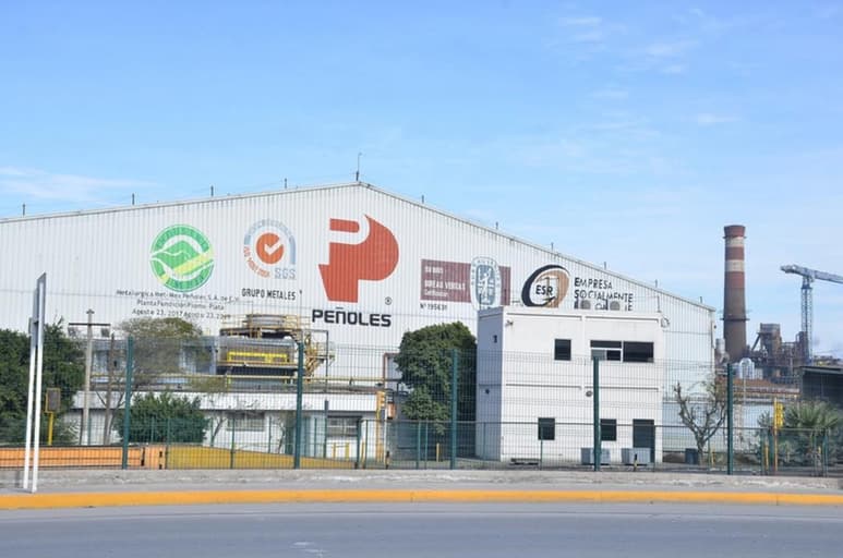 Se convierte en la primer compañía minera en recibirlo para todas sus plantas industriales. (ARCHIVO)