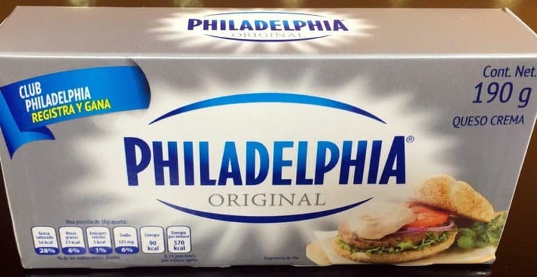 Mondel'z México aclaró que respecto a la información difundida por la Secretaría de Economía referente al queso fundido tipo americano de la familia Philadelphia, la orden de la autoridad se refiere al queso fundido tipo americano en sus dos presentaciones: 'reducido en grasa' y 'normal' por lo que no involucra ninguna de las presentaciones de Queso Crema Philadelphia, comercializado en México.
(ARCHIVO)