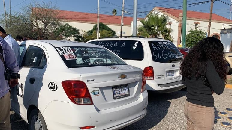Los taxistas se enfilaron hacia la ciudad de Durango ante la falta de respuesta en Gómez Palacio.