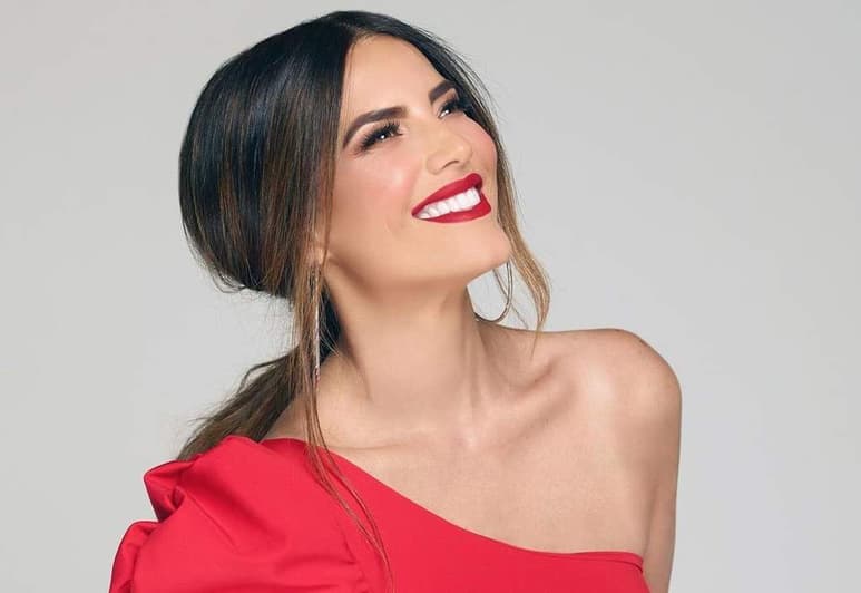 La actriz venezolana Gaby Espino, con la presentadora y reina de belleza nicaragüense Nastassja Bolívar y una legión de artistas como colaboradores, será la conductora de los Premios Billboard de la Música Latina. (INSTAGRAM)