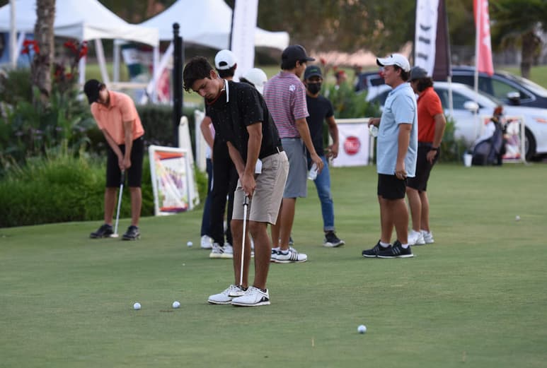 La primera edición de la Copa Norte, avalada por la Federación Mexicana de Golf. Los golfistas participantes recibieron reconocimientos. (Fotos de Jesús Galindo)