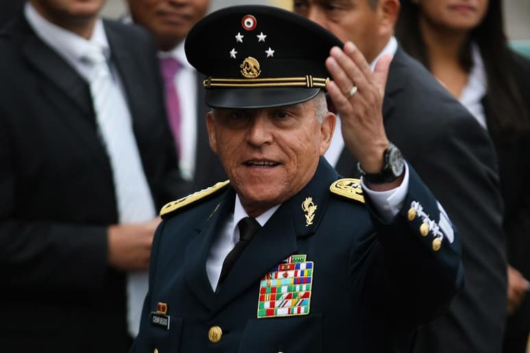 Fueron las autorideses de EUA quienes arrestaron a Cienfuegos a petición de la Aministración de Control de Drogas (DEA), como parte de la 'Operación Padrino'. (EFE)