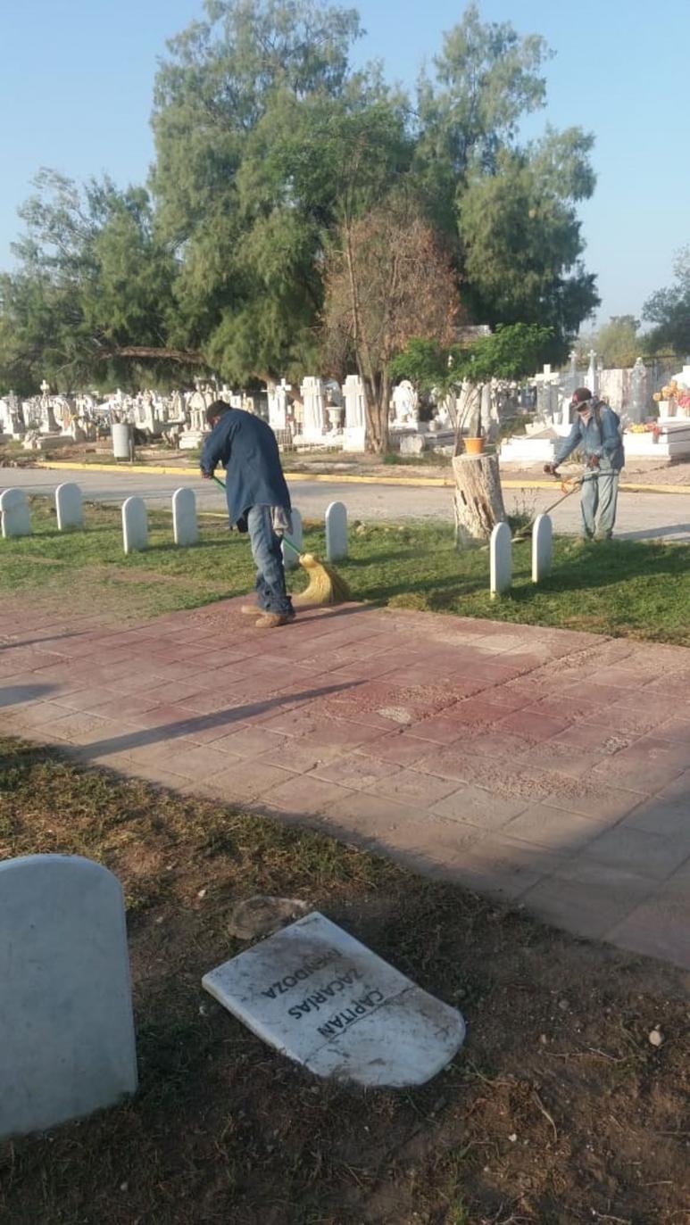 A partir del día 15 de octubre las puertas de los panteones de Gómez Palacio se encontrarán abiertas.