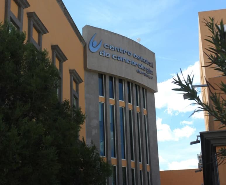 El patronato del Centro Estatal de Cancerología busca el equipamiento máximo del lugar para evitar que las familias acudan a exámenes patológicos a otras ciudades. (EL SIGLO DE TORREÓN)