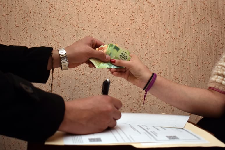 Se brinda asesoría jurídica a los ciudadanos que tienen dudas legales. (EL SIGLO DE TORREÓN)