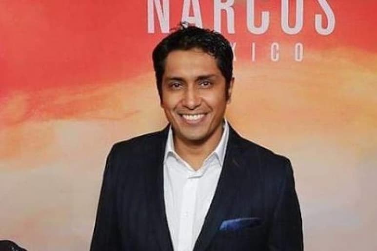Cuando daba a conocer la noticia entonces interrumpió para dar a conocer la 'mala noticia' que tenía que dar a sus fans: 'Me dio COVID y vamos a tener que parar un ratito. (Especial)
