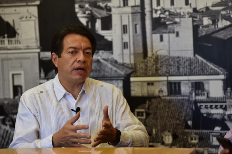 El coordinador de la bancada de Morena en la Cámara de Diputados, Mario Delgado, que propondrá una reforma para modificar el artículo 77 Bis de la Ley General de Salud para recuperar los 33 mil millones de pesos del Fondo de Salud para el Bienestar y asegurar la compra de la vacuna del COVID. (ARCHIVO)