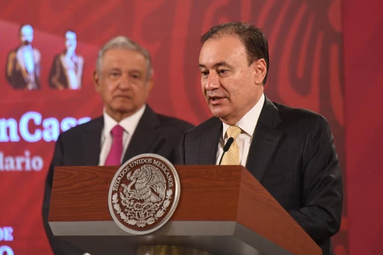 López Obrador informó que sigue tratando de convencer a Alfonso Durazo Montaño, secretario de Seguridad y Protección Ciudadana, para que no renuncie. (ARCHIVO)