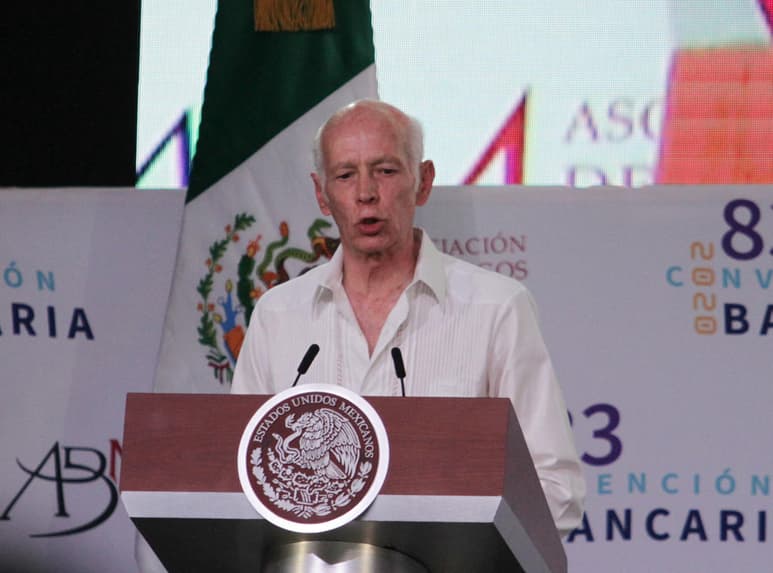 En conferencia de prensa, Niño de Rivera destacó que hasta el momento no se han utilizado los recursos disponibles por parte del banco central por el hecho de que no son necesarias para las instituciones financieras.
(ARCHIVO)