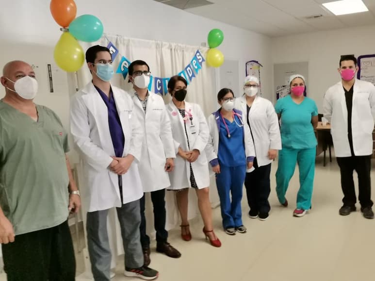 Para hacer un pequeño reconocimiento por su labor, en el Hospital Integral de Madero se hizo una convivencia por el Día del Médico. (MARY VÁZQUEZ)