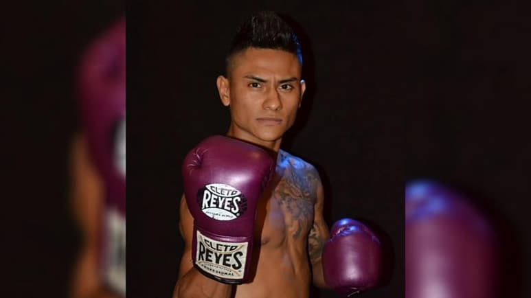 Alexis 'Peje' Bastar, avecindado ya desde hace algunos años en Quintana Roo, tiene 16 triunfos y una derrota como profesional. (ESPECIAL)