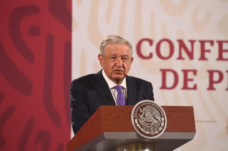 El titular del Ejecutivo federal propuso que los países que tienen piezas históricas de otras naciones deben devolverlas.