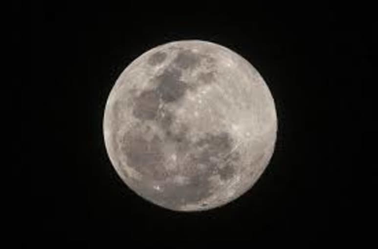 La Agencia Espacial Europea (ESA) y la agencia estadounidense NASA han firmado un memorando de entendimiento que permitirá a los europeos contribuir con una serie de elementos esenciales a poner en marcha el primer asentamiento humano en la órbita lunar. (ESPECIAL)