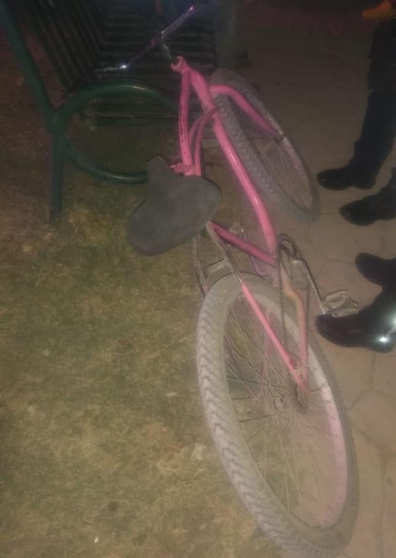 Los hechos se registraron cerca de las 23:40 horas del martes en sobre el bulevar San Alberto y la calle Iglesia de Jerusalén del sector habitacional mencionado.
(EL SIGLO DE TORREÓN)