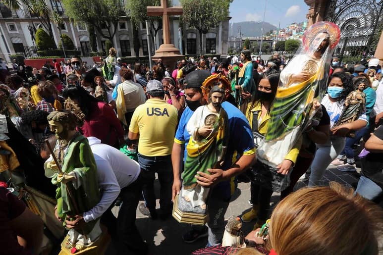 En Toluca, Estado de México la situación es similar; allá tampoco le temen al COVID-19.