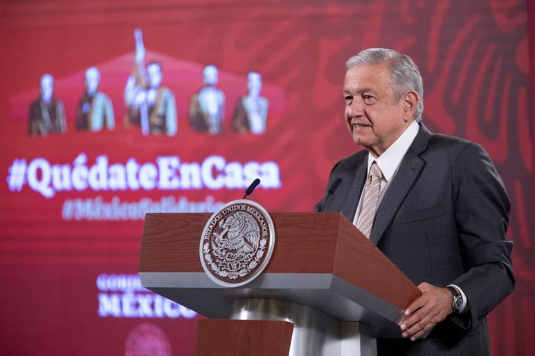 Reconoció que la procuración de justicia es un tema pendiente, pero aclaró que ahora ya no hay impunidad, ni se protege a nadie desde la Presidencia. (EFE)