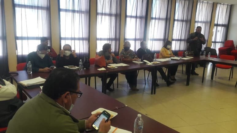 Regidores del PRI abandonaron la sesión de Cabildo, en solidaridad a su compañero Pablo Navarro, a quien no se le permitió quedarse por la inhabilitación al cargo.
