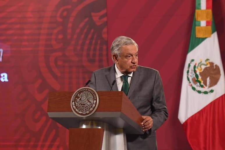El titular del Ejecutivo federal señaló que se deberá de esperar si un juez considera que este caso alcanza al expresidente Enrique Peña Nieto. (EL UNIVERSAL)