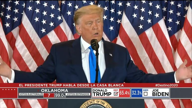 El presidente republicano de Estados Unidos, Donald Trump, que aspira a la reelección ofreció un mensaje a sus simpatizantes y a los medios hoy por la madrugada del 4 de noviembre. (ESPECIAL)