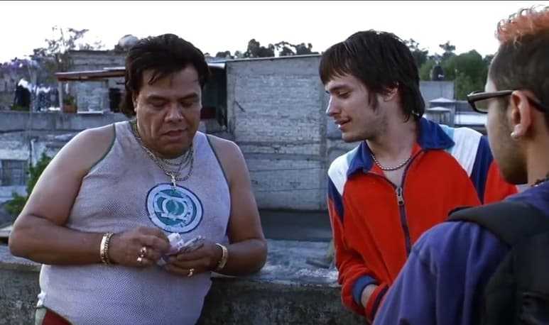 Como ocurrió hace 20 años, los aullidos de 'Amores perros' vuelven a escucharse a partir de hoy jueves en cines de México. (ESPECIAL)