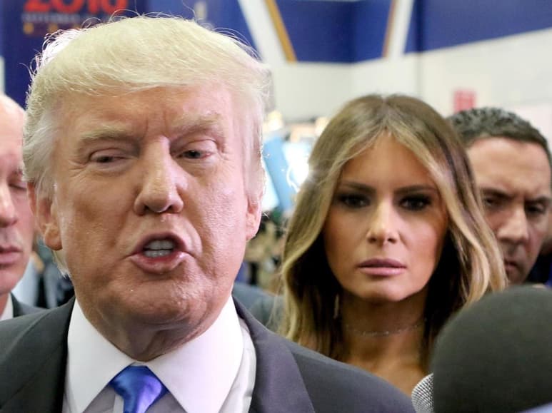 Omarosa Manigault Newman, exasesora de Donald Trump aseguró para DailyMail que Melania Trump, esposa del actual presidente Donald Trump, 'está contando los minutos' para divorciarse. (Especial)