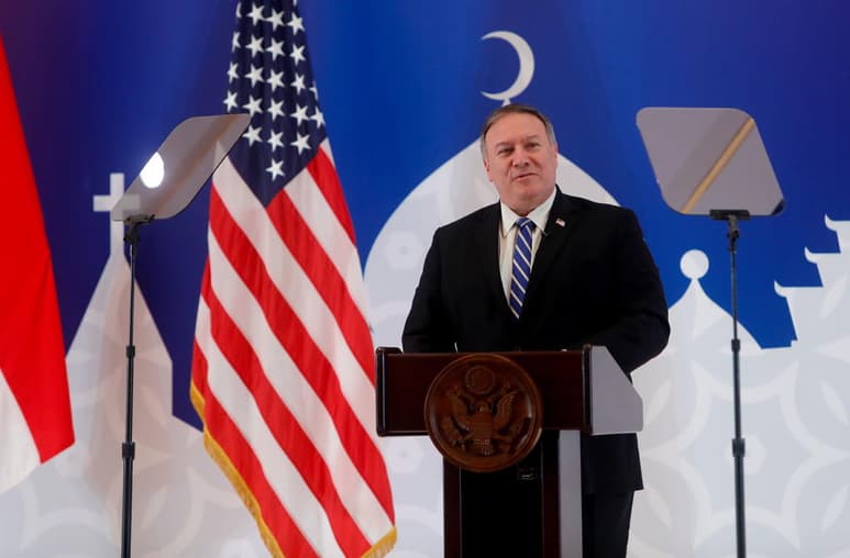 El secretario de Estado de EUA, Mike Pompeo, sorprendió este martes al afirmar que habrá 'una transición suave' hacia un segundo mandato de Donald Trump como presidente del país. (ARCHIVO)