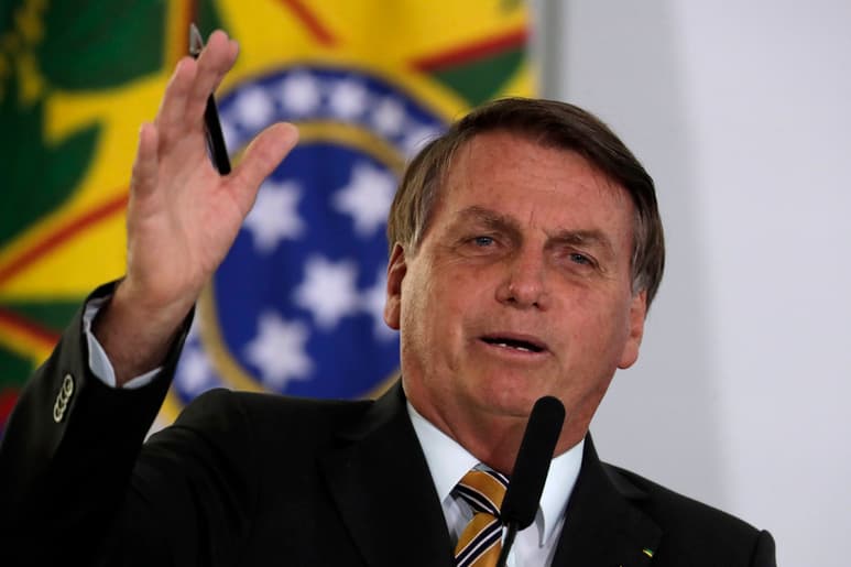 El presidente vio positivo el freno de los ensayos. (AP)